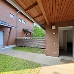 Lakeside Retreat Near The University, With 2 Free Parking Spots Apartament