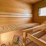 Lakeside Retreat Near The University, With 2 Free Parking Spots Apartament *