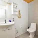 Lakeside Retreat Near The University, With 2 Free Parking Spots Apartament *