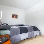 Lakeside Retreat Near The University, With 2 Free Parking Spots Apartament *