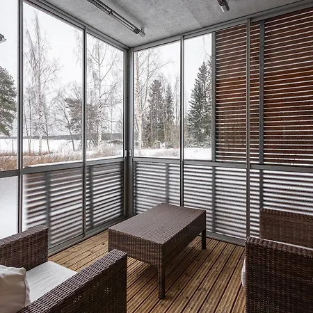 Apartment Lakeside Retreat Near The University, With 2 Free Parking Spots *