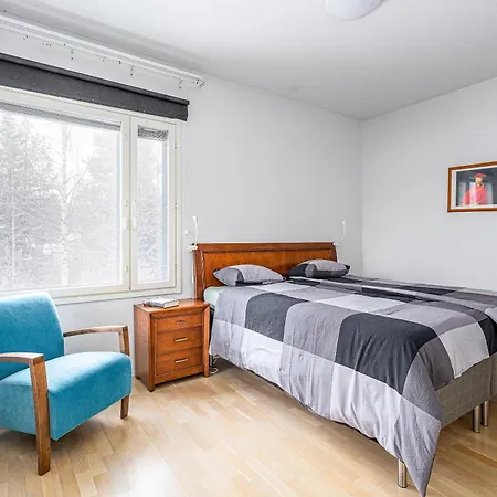 Apartamento Lakeside Retreat Near The University, With 2 Free Parking Spots