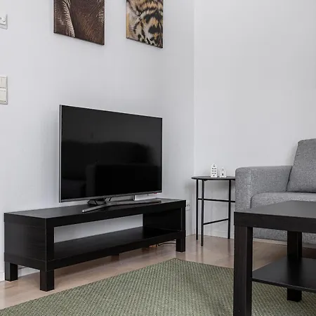 Lakeside Retreat Near The University, With 2 Free Parking Spots * Oulu