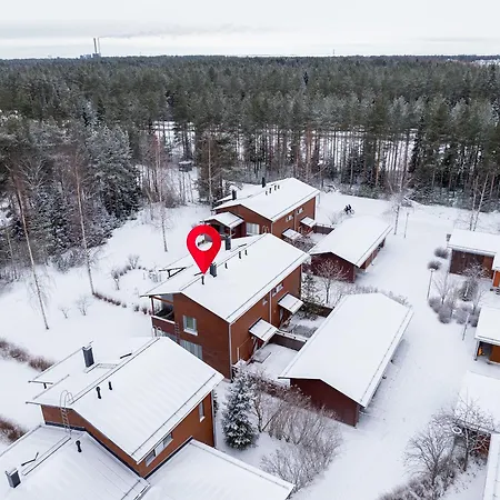 Lakeside Retreat Near The University, With 2 Free Parking Spots