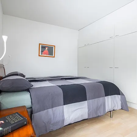 Lakeside Retreat Near The University, With 2 Free Parking Spots Apartamento *