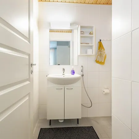 Apartamento Lakeside Retreat Near The University, With 2 Free Parking Spots *