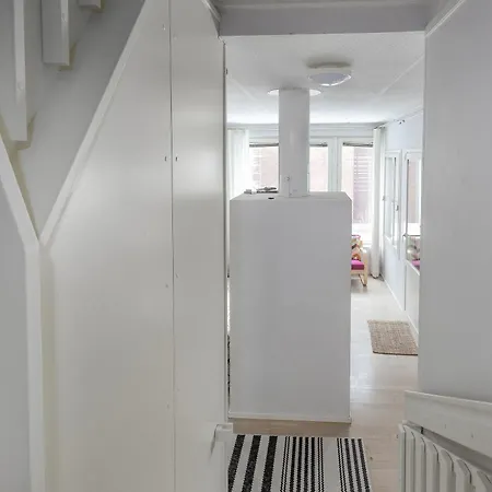 Lakeside Retreat Near The University, With 2 Free Parking Spots Apartmán *