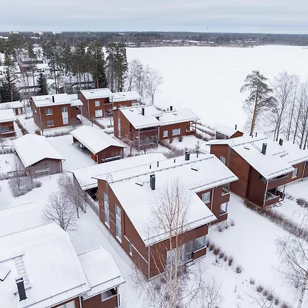Lakeside Retreat Near The University, With 2 Free Parking Spots