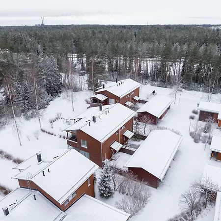 Lakeside Retreat Near The University, With 2 Free Parking Spots