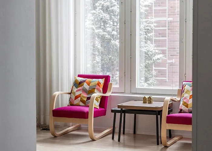 公寓 Lakeside Retreat Near The University, With 2 Free Parking Spots *