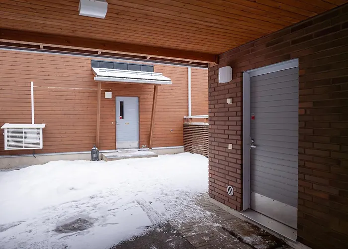 Lakeside Retreat Near The University, With 2 Free Parking Spots *