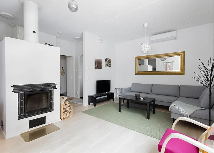 公寓 Lakeside Retreat Near The University, With 2 Free Parking Spots